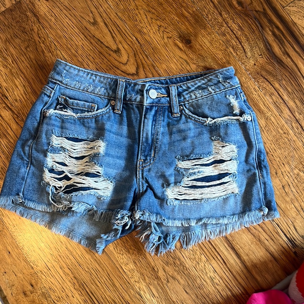 KanCan Blue Jean Shorts- Size 24
